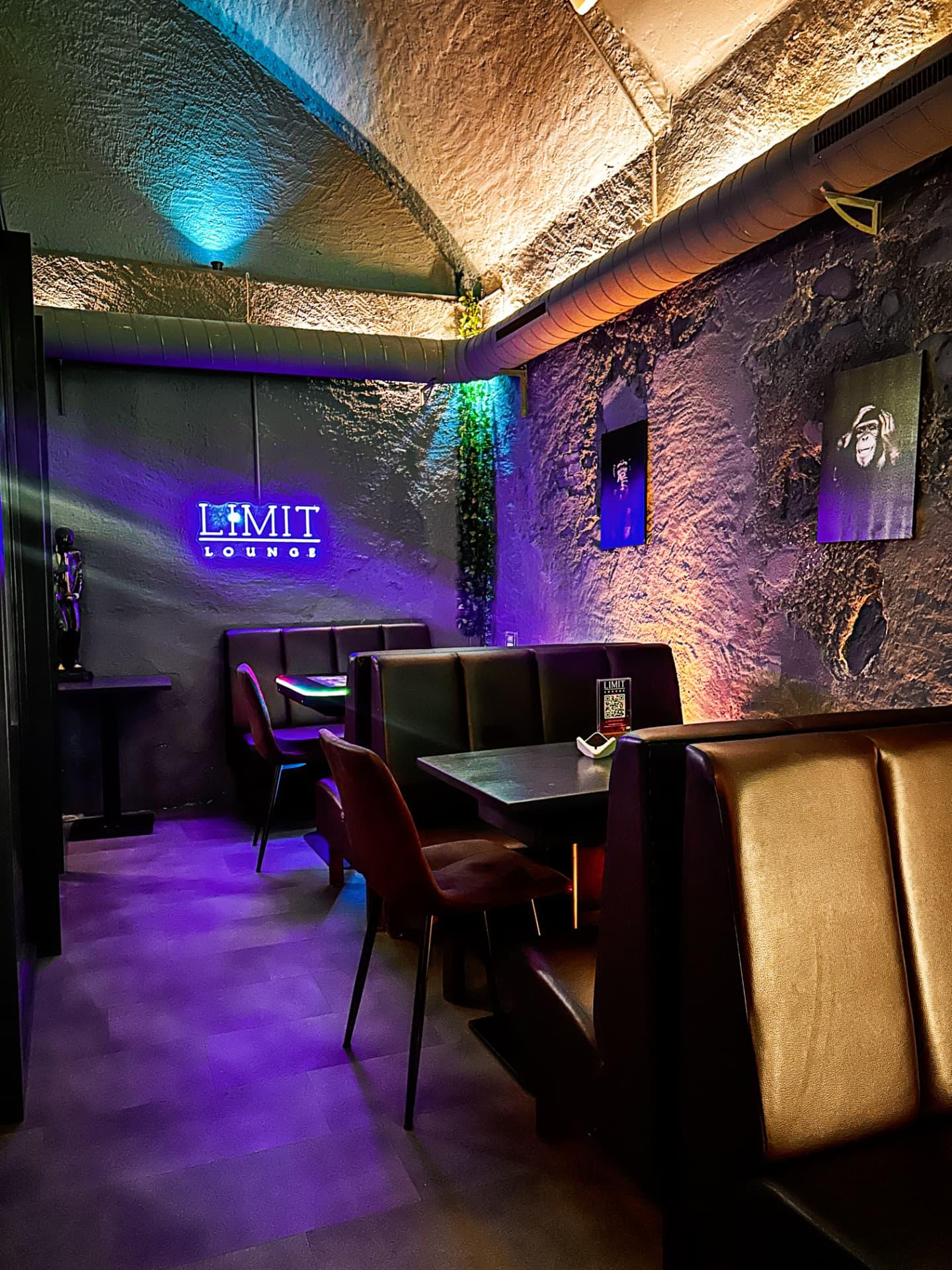 Sitzbereich im Gewölbe - Limit Lounge Uster